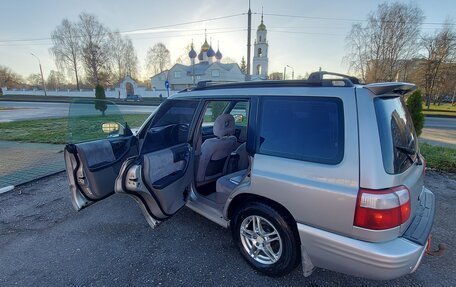 Subaru Forester, 2001 год, 600 000 рублей, 10 фотография