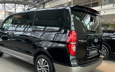 Hyundai Grand Starex Grand Starex I рестайлинг 2, 2018 год, 4 120 000 рублей, 4 фотография