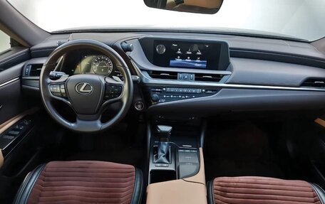 Lexus ES VII, 2019 год, 4 550 000 рублей, 9 фотография