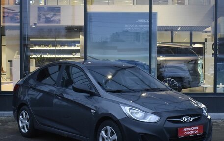 Hyundai Solaris II рестайлинг, 2013 год, 710 000 рублей, 3 фотография