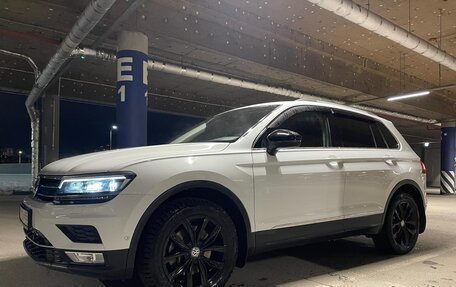 Volkswagen Tiguan II, 2017 год, 2 950 000 рублей, 1 фотография