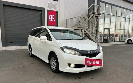 Toyota Wish II, 2011 год, 1 599 999 рублей, 8 фотография