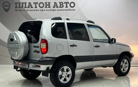 Chevrolet Niva I рестайлинг, 2004 год, 428 000 рублей, 7 фотография