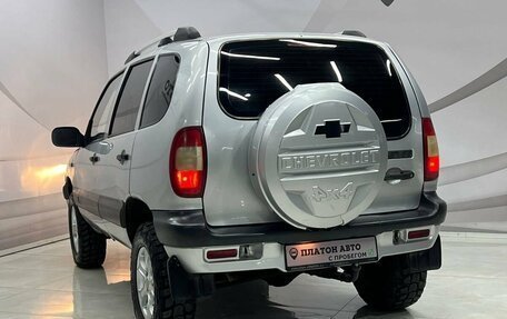 Chevrolet Niva I рестайлинг, 2004 год, 428 000 рублей, 10 фотография