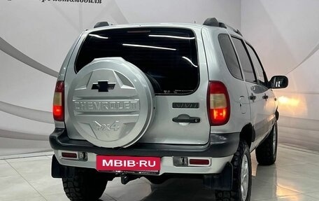 Chevrolet Niva I рестайлинг, 2004 год, 428 000 рублей, 8 фотография