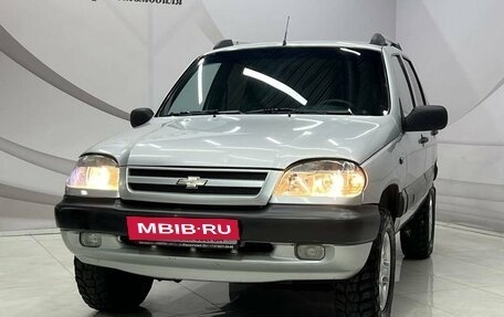 Chevrolet Niva I рестайлинг, 2004 год, 428 000 рублей, 2 фотография