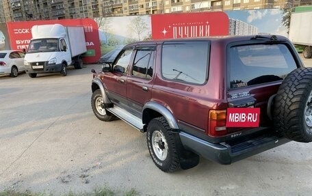 Toyota Hilux Surf III рестайлинг, 1992 год, 1 000 000 рублей, 3 фотография