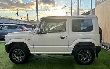 Suzuki Jimny, 2021 год, 1 990 000 рублей, 5 фотография