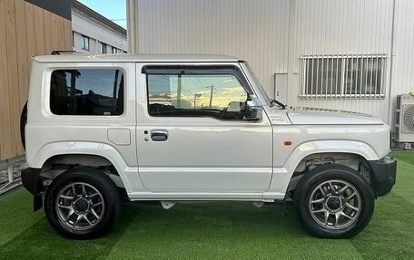 Suzuki Jimny, 2021 год, 1 990 000 рублей, 6 фотография