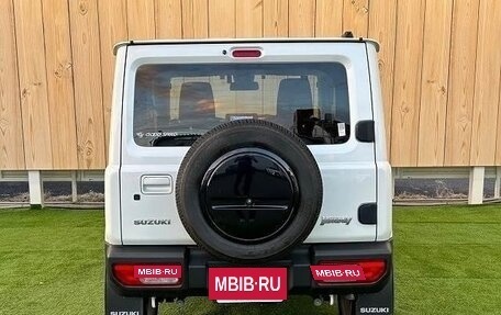 Suzuki Jimny, 2021 год, 1 990 000 рублей, 8 фотография