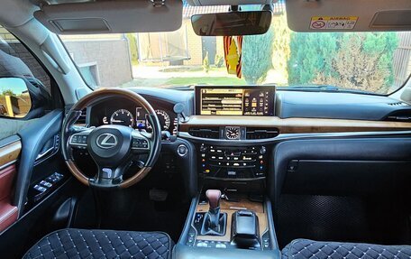 Lexus LX III, 2017 год, 7 500 000 рублей, 12 фотография