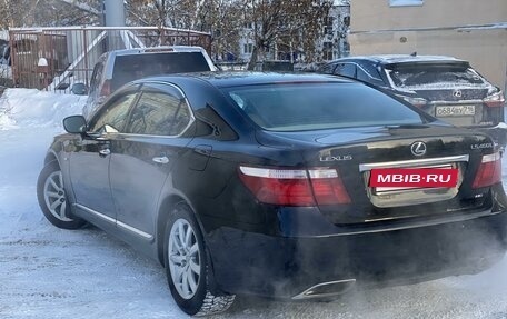 Lexus LS IV, 2008 год, 1 900 000 рублей, 10 фотография