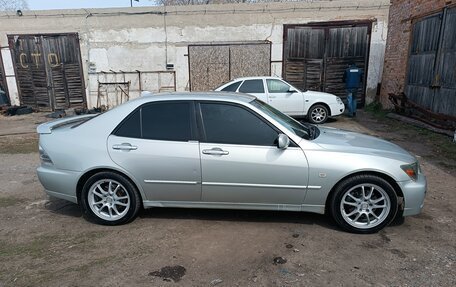 Toyota Altezza, 2002 год, 1 050 000 рублей, 6 фотография