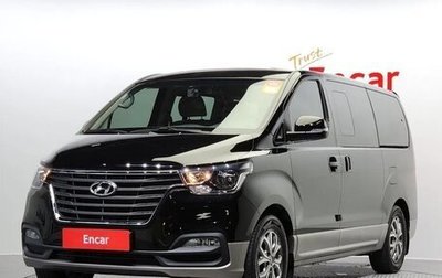 Hyundai Grand Starex Grand Starex I рестайлинг 2, 2020 год, 3 755 000 рублей, 1 фотография