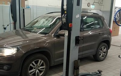 Volkswagen Tiguan I, 2014 год, 1 135 000 рублей, 1 фотография