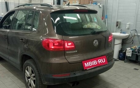 Volkswagen Tiguan I, 2014 год, 1 135 000 рублей, 4 фотография