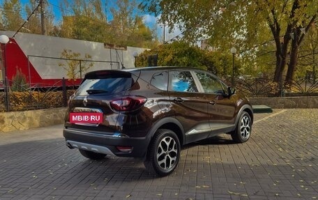 Renault Kaptur I рестайлинг, 2018 год, 1 550 000 рублей, 5 фотография