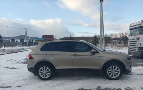 Volkswagen Tiguan II, 2017 год, 2 220 000 рублей, 9 фотография