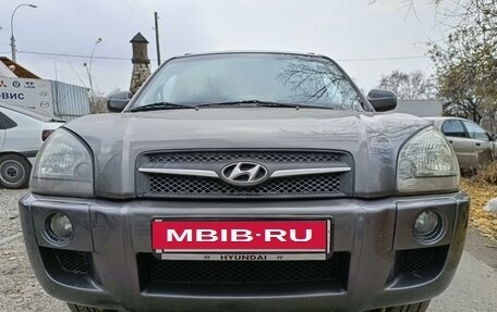 Hyundai Tucson III, 2008 год, 795 000 рублей, 3 фотография