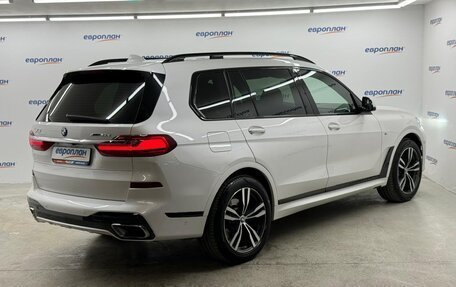 BMW X7, 2021 год, 9 900 000 рублей, 3 фотография