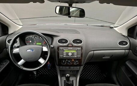 Ford Focus II рестайлинг, 2005 год, 439 000 рублей, 16 фотография