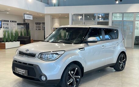 KIA Soul II рестайлинг, 2015 год, 1 595 000 рублей, 1 фотография