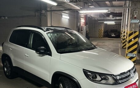 Volkswagen Tiguan I, 2016 год, 2 450 000 рублей, 4 фотография