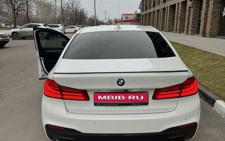 BMW 5 серия, 2019 год, 4 200 000 рублей, 3 фотография