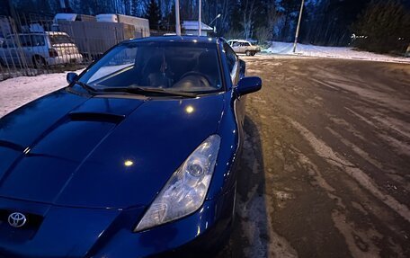 Toyota Celica VII рестайлинг, 2000 год, 900 000 рублей, 3 фотография