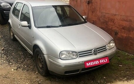 Volkswagen Golf IV, 2001 год, 250 000 рублей, 3 фотография