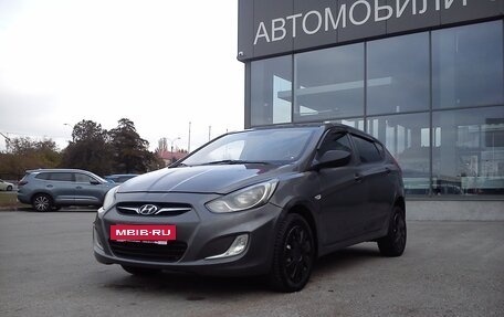 Hyundai Solaris II рестайлинг, 2012 год, 649 000 рублей, 11 фотография