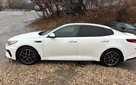 KIA Optima IV, 2018 год, 2 200 000 рублей, 3 фотография