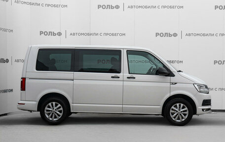 Volkswagen Multivan T6 рестайлинг, 2018 год, 4 000 000 рублей, 4 фотография