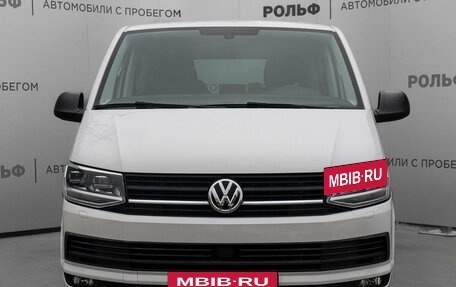 Volkswagen Multivan T6 рестайлинг, 2018 год, 4 000 000 рублей, 2 фотография