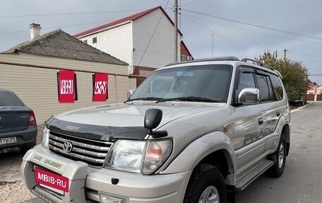 Toyota Land Cruiser Prado 90 рестайлинг, 1996 год, 1 800 000 рублей, 3 фотография