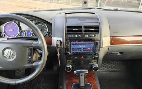 Volkswagen Touareg III, 2009 год, 1 554 000 рублей, 11 фотография