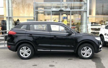 Geely Atlas I, 2018 год, 1 807 000 рублей, 4 фотография