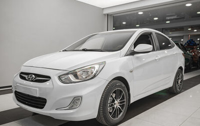 Hyundai Solaris II рестайлинг, 2013 год, 750 000 рублей, 1 фотография