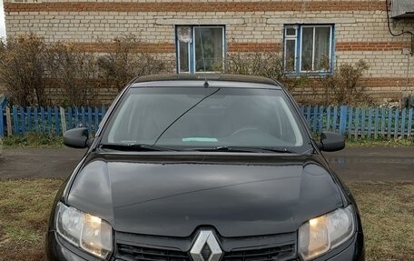 Renault Logan II, 2014 год, 555 000 рублей, 1 фотография