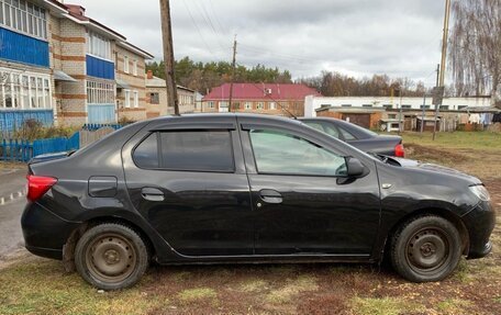 Renault Logan II, 2014 год, 555 000 рублей, 2 фотография