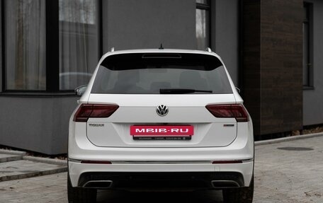 Volkswagen Tiguan II, 2018 год, 5 000 000 рублей, 11 фотография