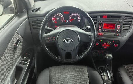 KIA Rio II, 2011 год, 799 000 рублей, 11 фотография