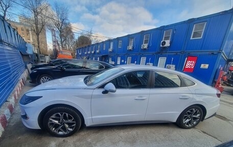 Hyundai Sonata VIII, 2021 год, 2 620 000 рублей, 1 фотография