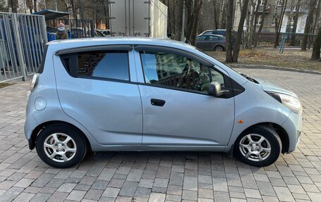 Chevrolet Spark III, 2012 год, 700 000 рублей, 1 фотография