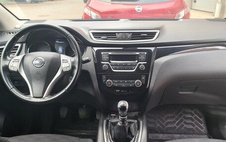 Nissan Qashqai, 2016 год, 1 695 000 рублей, 6 фотография