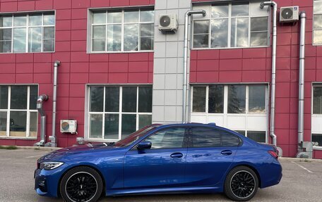 BMW 3 серия, 2019 год, 3 590 000 рублей, 2 фотография