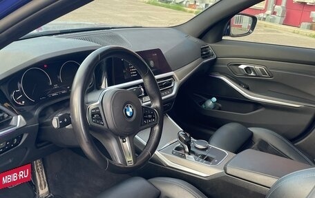 BMW 3 серия, 2019 год, 3 590 000 рублей, 11 фотография