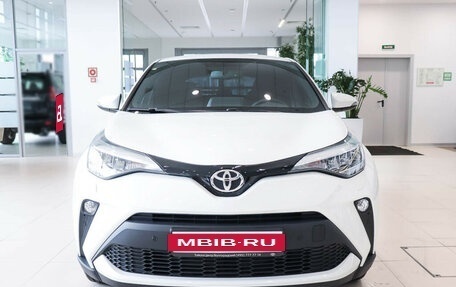 Toyota C-HR I рестайлинг, 2023 год, 4 290 000 рублей, 2 фотография