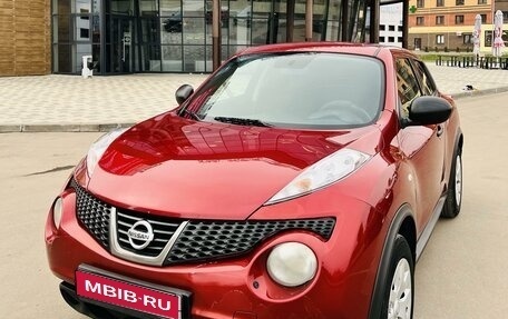 Nissan Juke II, 2013 год, 995 000 рублей, 1 фотография