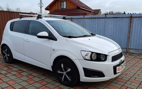 Chevrolet Aveo III, 2015 год, 945 000 рублей, 2 фотография